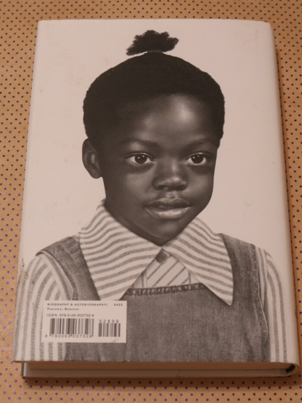 Viola Davis Finding Me Book - Picture 3 of 3